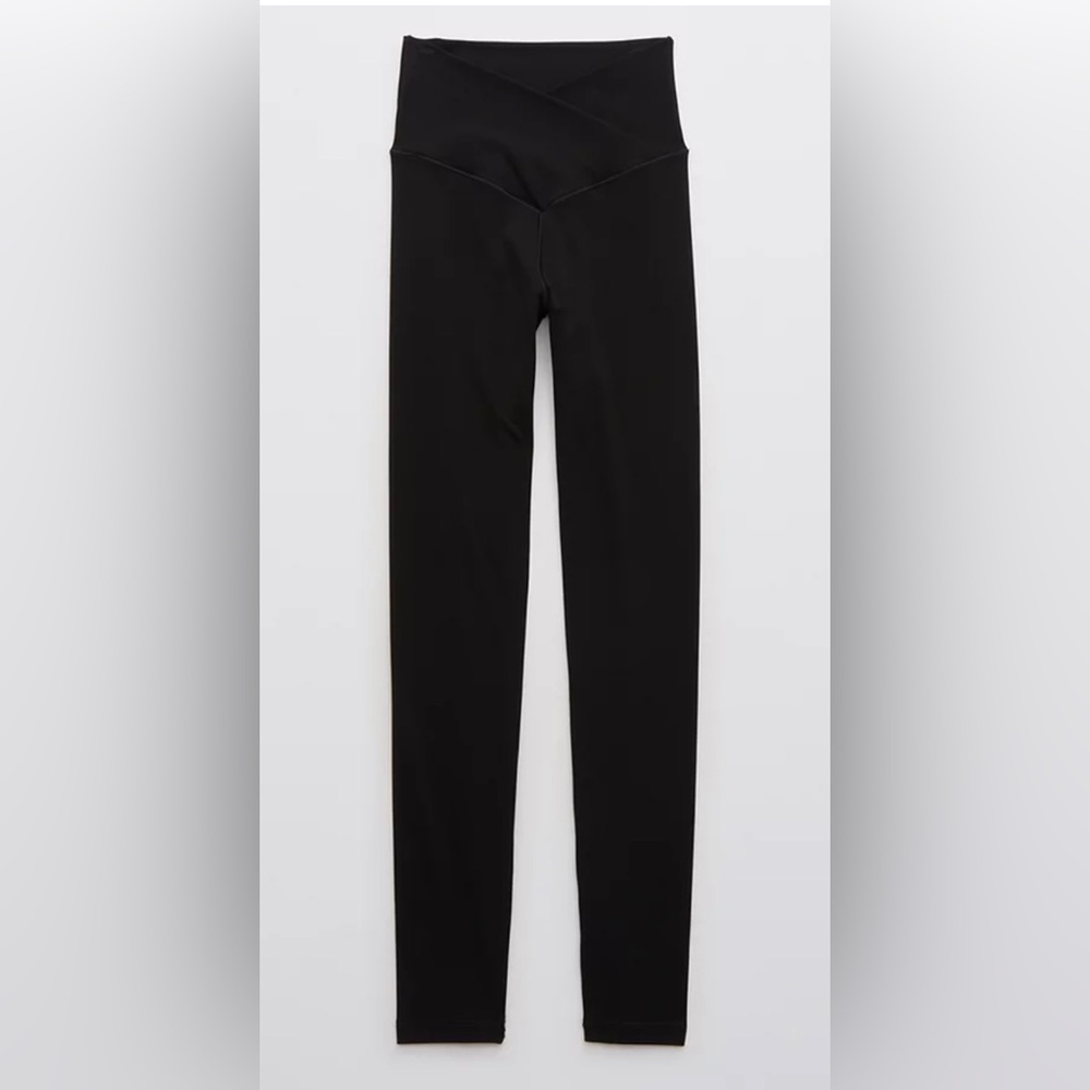 OFFLINE by Aerie Real Me High Waisted Crossover Legging - Medium - NWOT